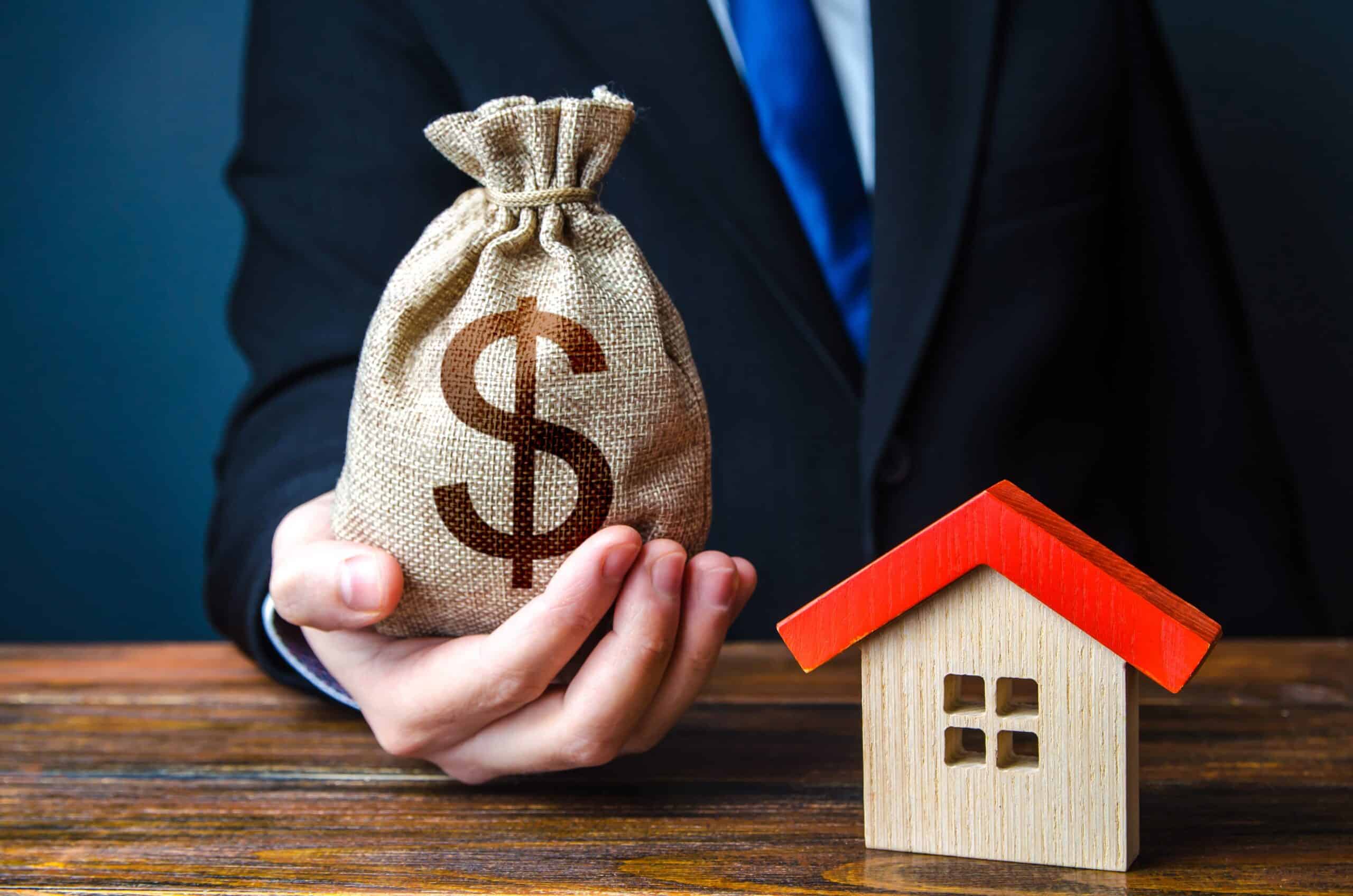 Как зарабатывать на покупке недвижимости в 2023 году ?